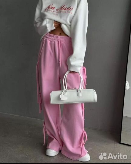 Женский костюм