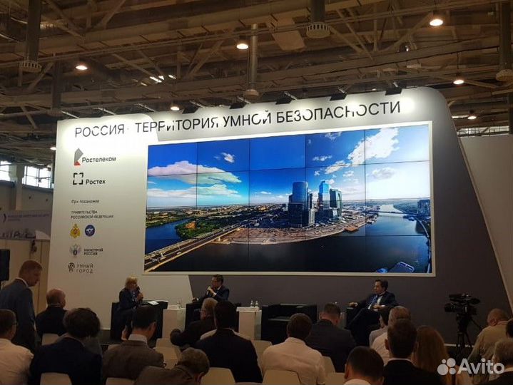 Светодиодный экран 5000*10000 Р4