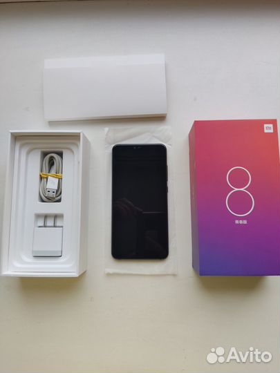 Xiaomi Mi 8 Lite, 4/64 ГБ
