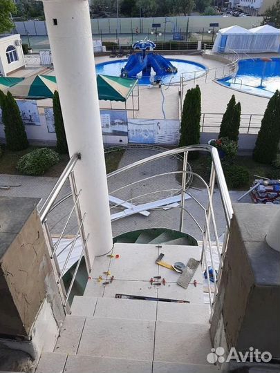 Перила для лестниц