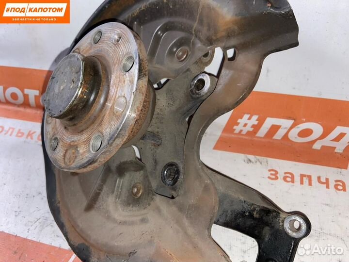 Ступица задняя правая Volkswagen Golf 5 2009