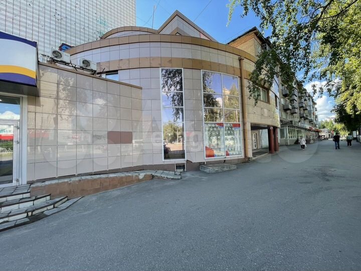 Продам помещение свободного назначения, 471.7 м²