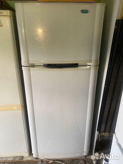 Холодильник Голдстар. Доставка