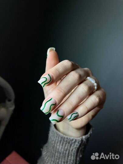 Маникюр, педикюр, брови, ресницы