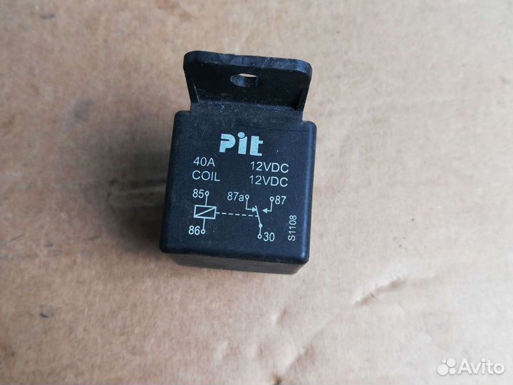 Реле Мазда Демио 1