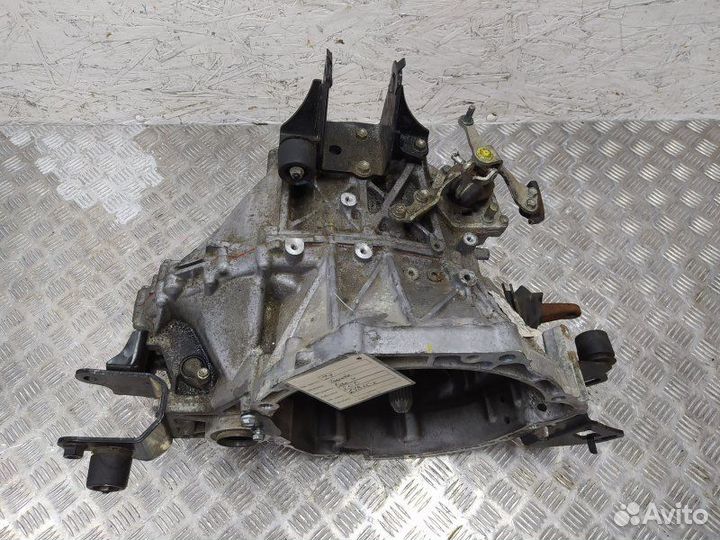 Б/У Б/У кпп механическая (МКПП) 6-ступенчатая Из