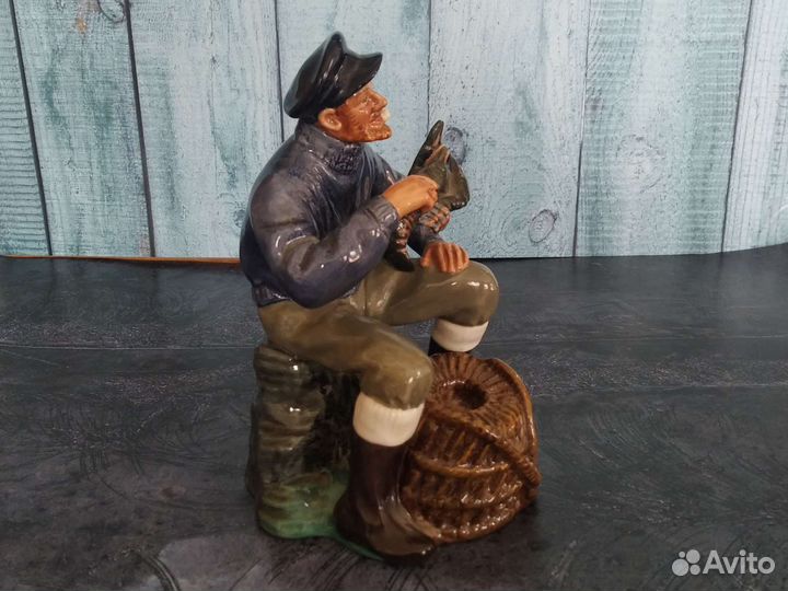 Фарфоровая статуэтка Royal Doulton