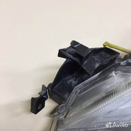 Фара левая Mazda Mazda6