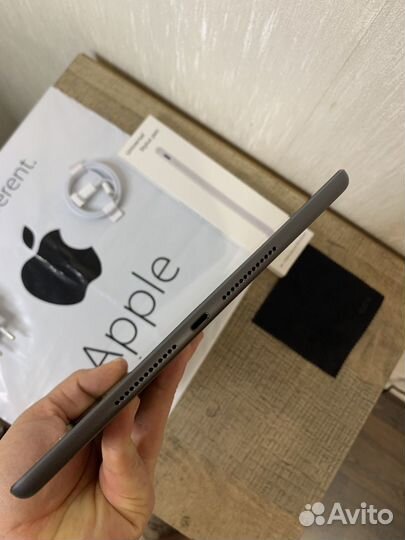 Планшет Apple iPad 9 поколения 256g + Pencil