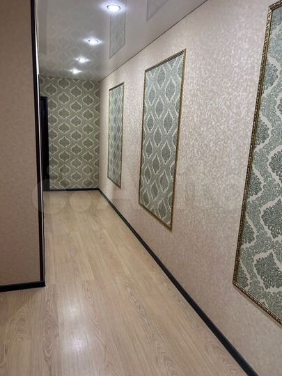 2-к. квартира, 62 м², 4/17 эт.