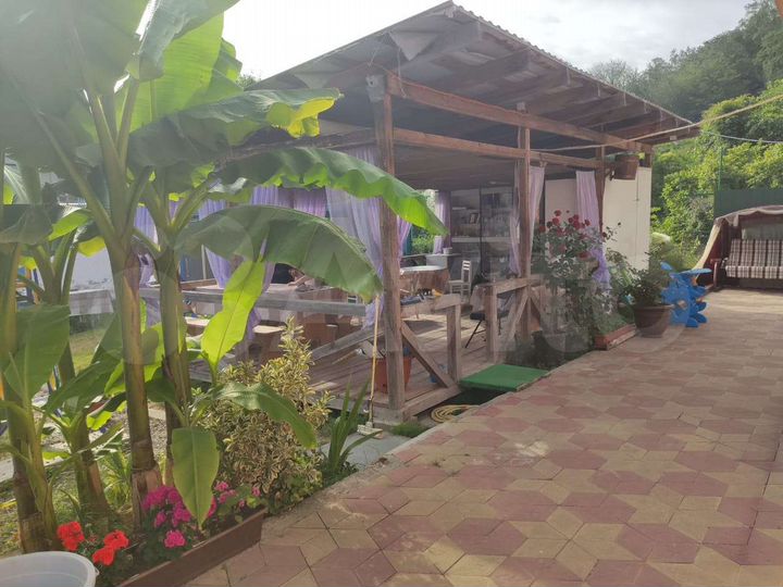 Комната 15 м² в 9-к., 3/3 эт.