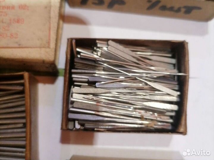 Иголки швейных машина и оверлок