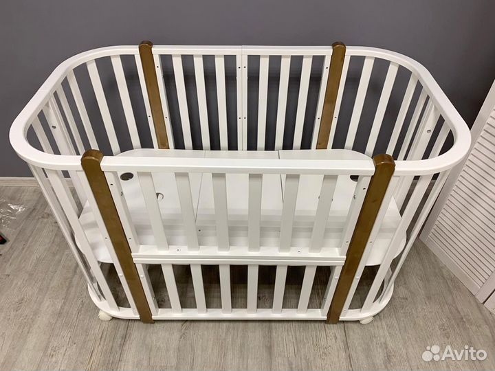 Кровать трансформер 5 в 1, цвет белый/стойки бук