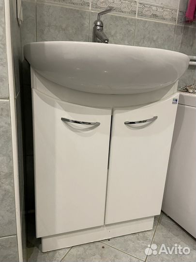 Раковина в ванную с тумбой бу