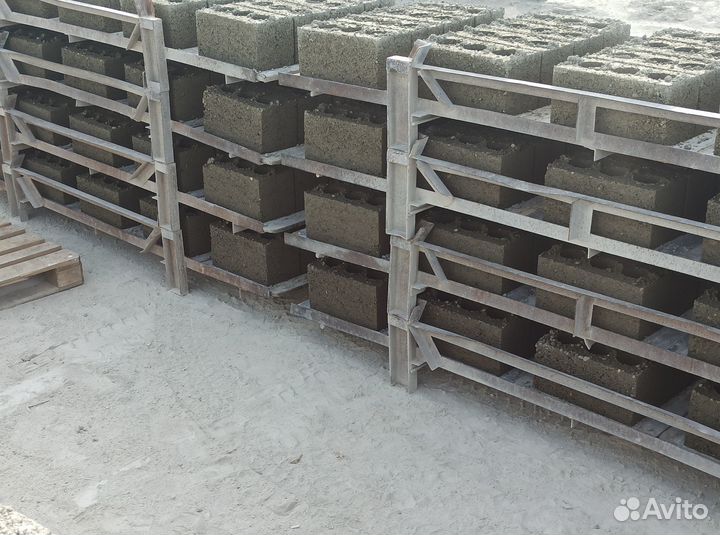 Блок для строительства стен