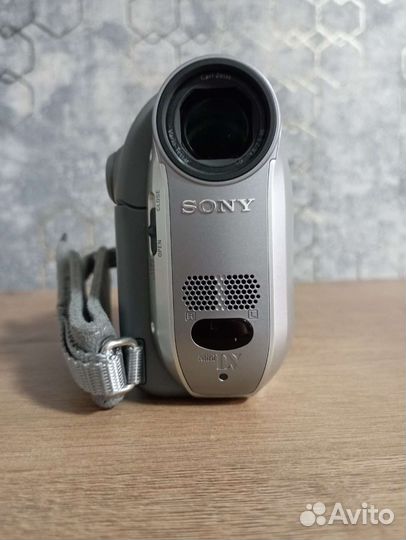 Видеокамера sony handycam