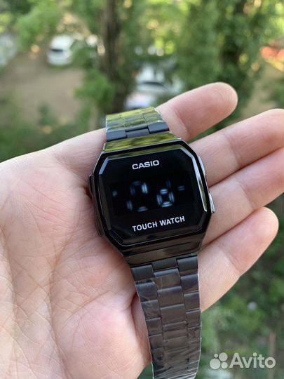 Часы Casio сенсорные чёрного цвета новые