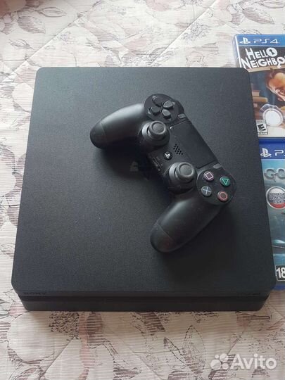 Sony playstation 4 slim