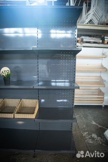 Стеллаж металлический для магазина