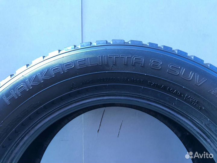 Nokian Tyres Hakkapeliitta 8 235/60 R17