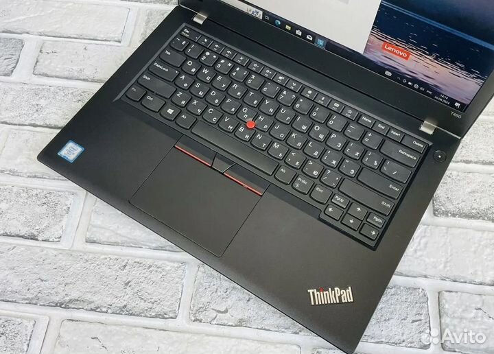 Ноутбук Lenovo на Core i5 8Gb 256Gb SSD