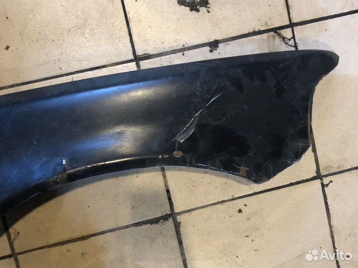 Крыло переднее правое BMW E36