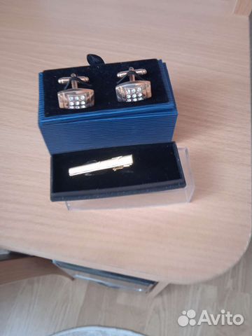 Запонки и зажим для галстука