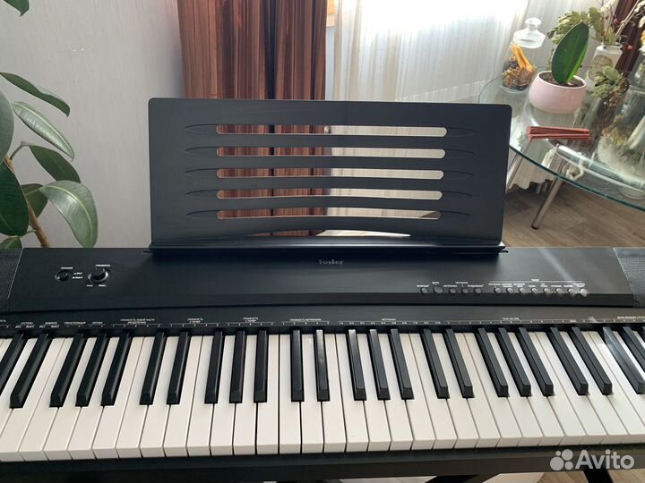 Цифровое пианино tesler KB-8850