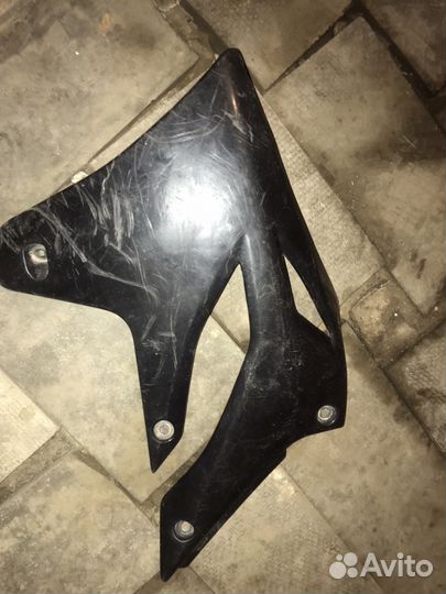 Kawasaki D-trekker боковой пластик бака