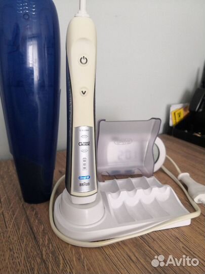 Электр.зубная щетка braun Oral-B Triumph 5000