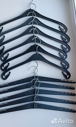 Вешалки плечики
