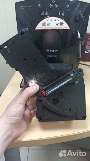 Кофемашина Bosch Benvenuto Classic Piano