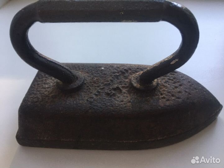 Утюг чугунный старинный