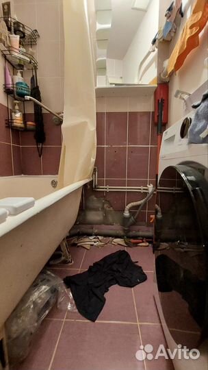 Демонтировать и вывезти чугунную ванну