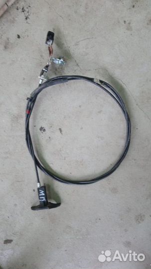 Трос лючка бака