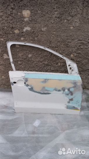 Дверь передняя правая Volkswagen Polo 5