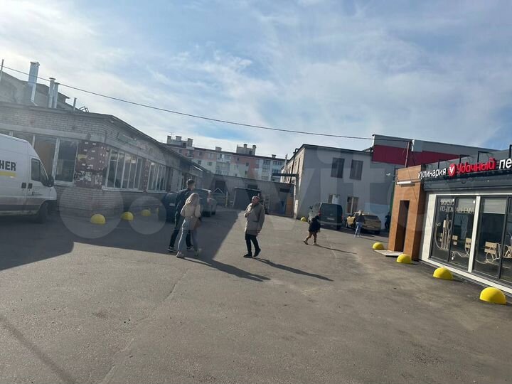 Помещение на торговом пятаке 90 кв.м