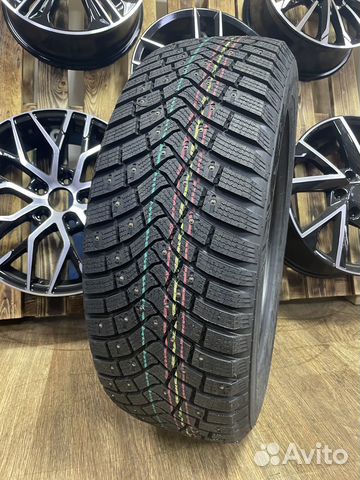 Continental IceContact 3 235/65 R17 108T