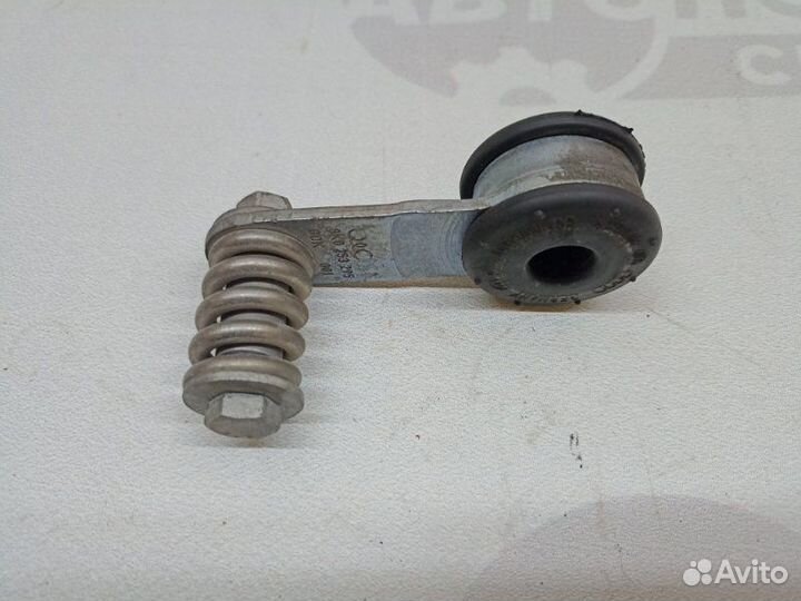 Кронштейн глушителя Audi A4 B8 cdhb 2013