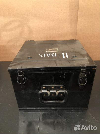 Металлический ящик