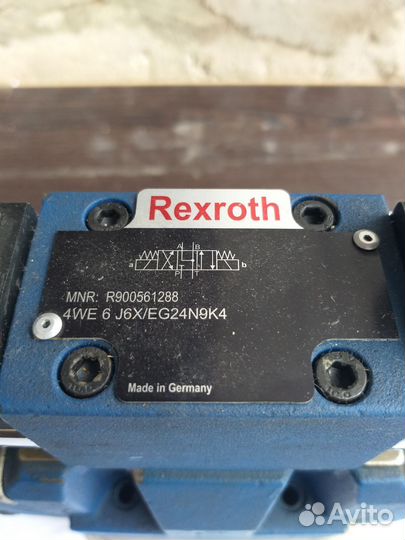 Клапан Rexroth 4WEH10J4X/6EG24netk4/B10 R900957934