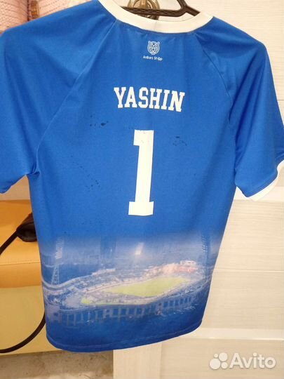 Футболка с автографами Динамо