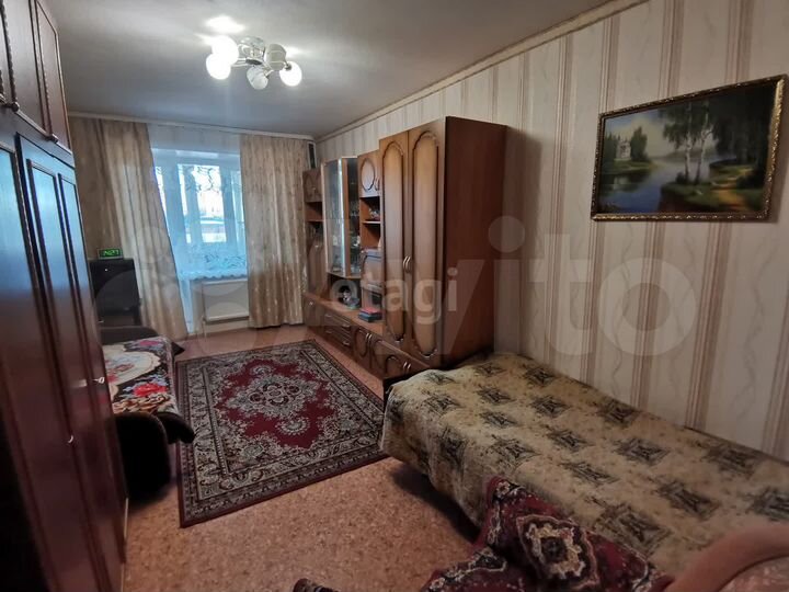 Комната 16 м² в 3-к., 1/9 эт.