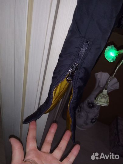 Бесплатно джинсы к покупке куртки