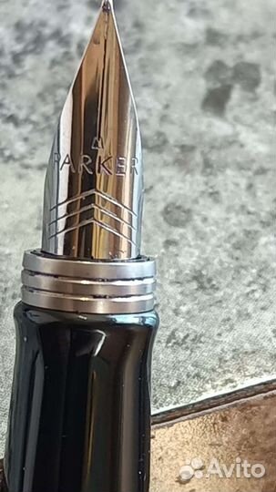 Ручка перьевая Parker
