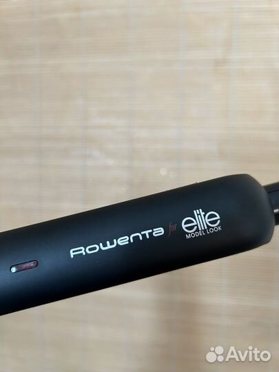 Выпрямитель для волос, новый