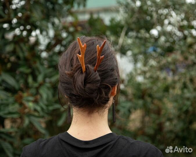 Шпильки и гребни для волос