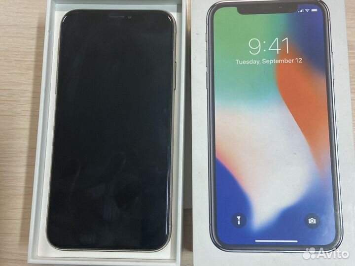 iPhone х 64gb