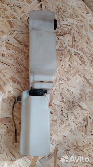 Бачок омывателя iveco cargo 2000 года