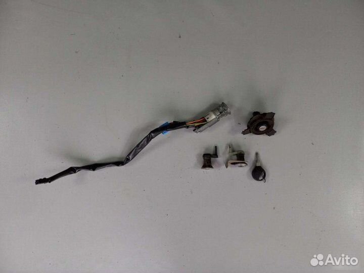 Замок зажигания Peugeot 206 хэтчбэк 1.4 KFW